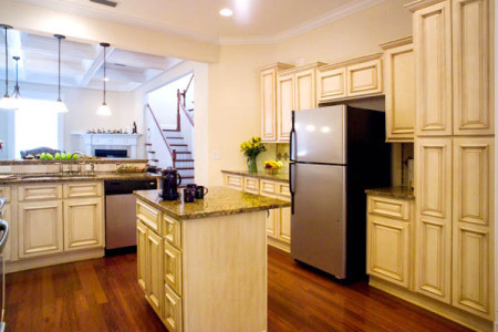 Kitchen on Antique White With Dark Glaze Rta Kitchen Cabinets Or Bath Vanity